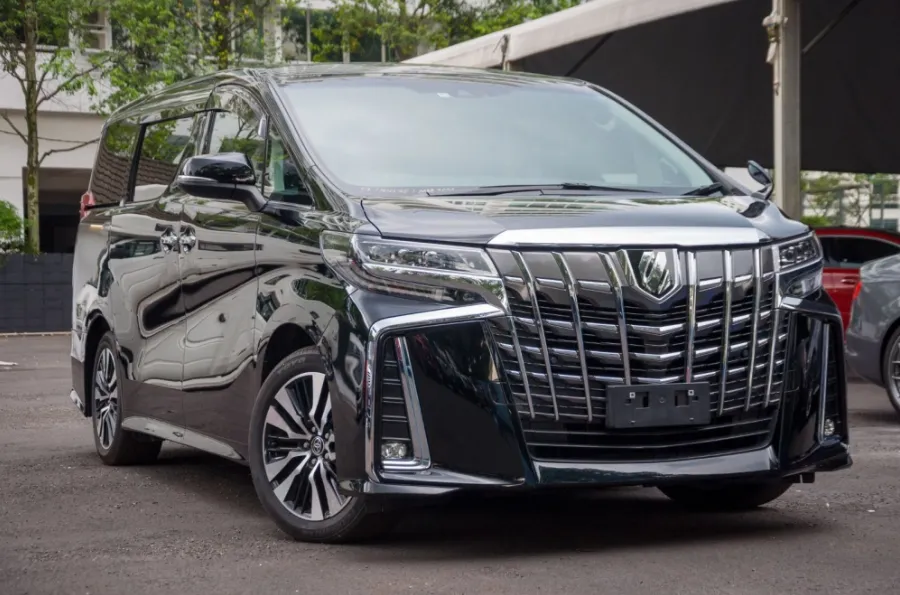 Rental Mobil Alphard Bandung