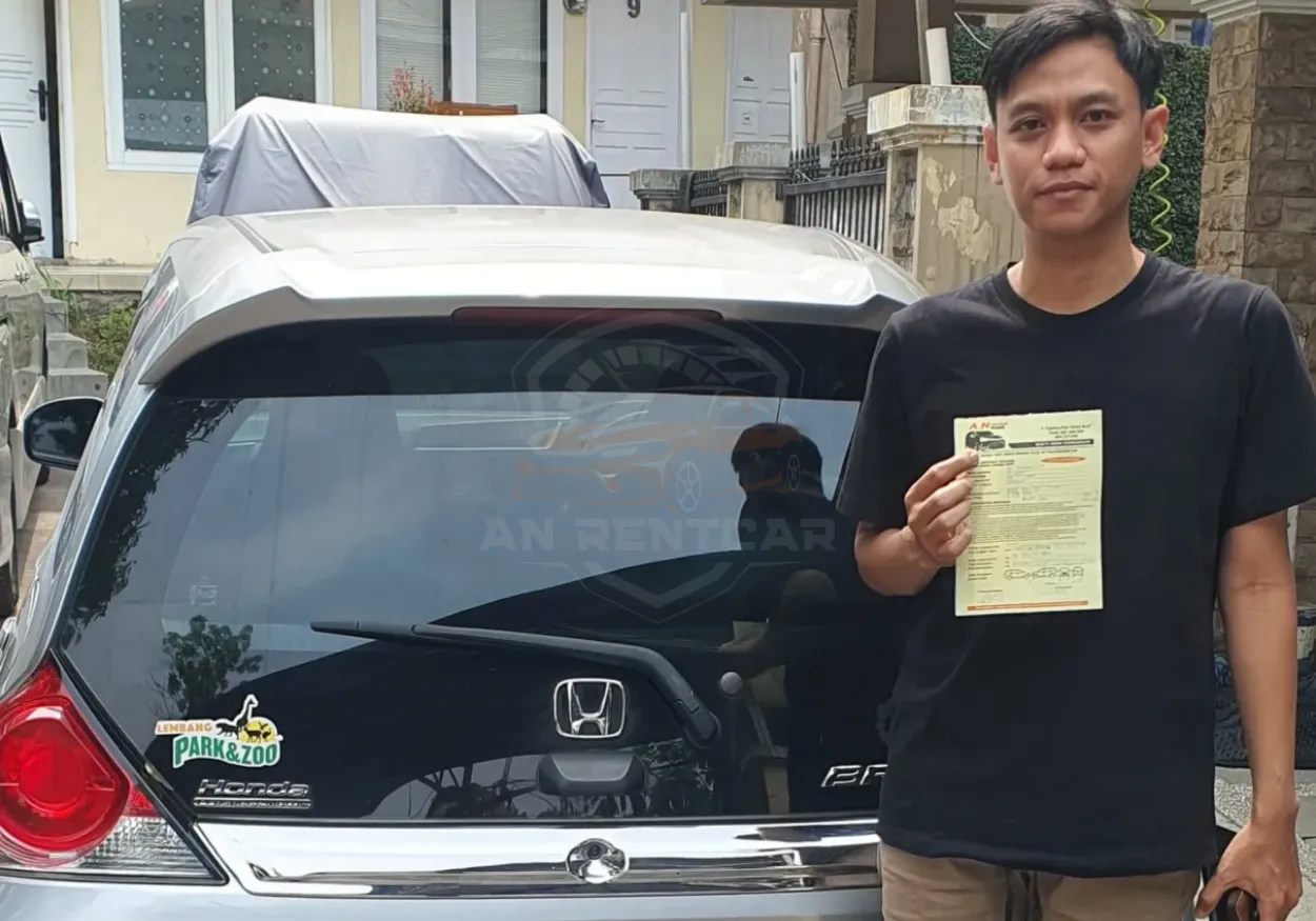 Sewa Mobil Lepas Kunci Stasiun Bandung